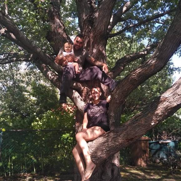 Meet your Posher, Mélissa - Picture 1 of 1